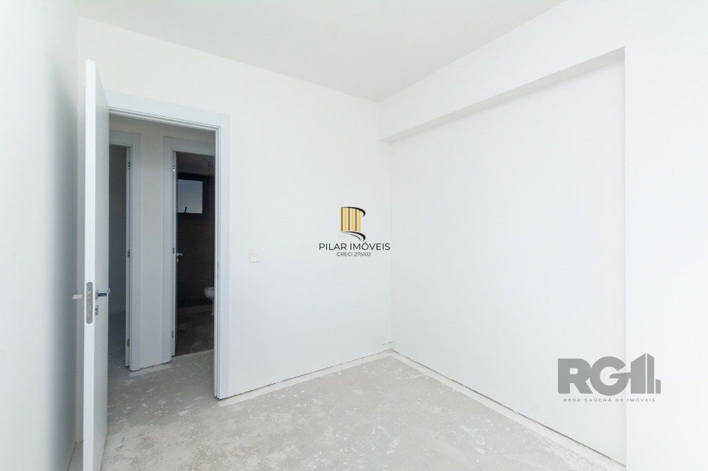 Apartamento 3 dorms. no Jardim Botânico, com infra completa e 2 vagas separadas