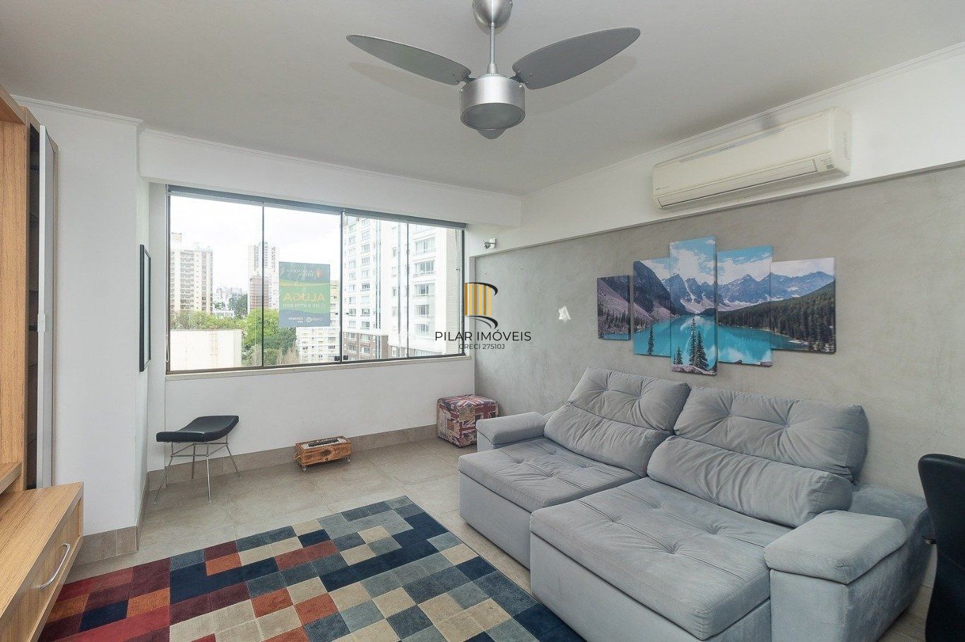 Apartamento 2 dormitórios 1 suíte no bairro São João em Porto Alegre.