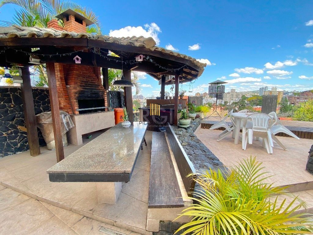 Casa Com 4 Dormitórios Para comprar ,484 m² por R$ 3.500.000,00 - Boa Vista - Porto Alegre/RS