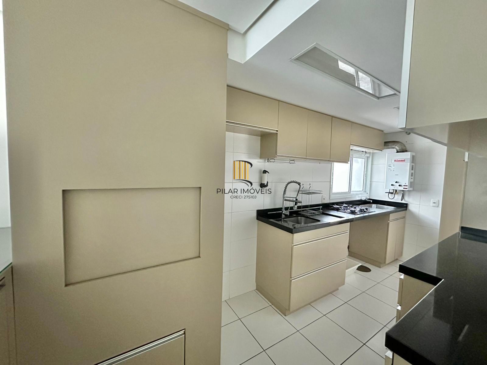 Apartamento com 2 dormitórios para comprar, 68,27 m² Chácara das Pedras - Porto Alegre/RS