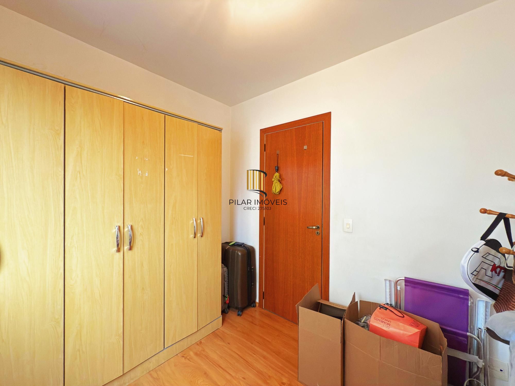 Apartamento 3 Dormitórios com Suíte, Churrasqueira e Excelente Vista Petrópolis