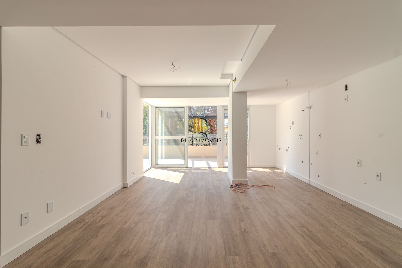 Apartamento Garden Espetacular: Pátio Privativo, Conforto Térmico e Sol na Medida Certa!