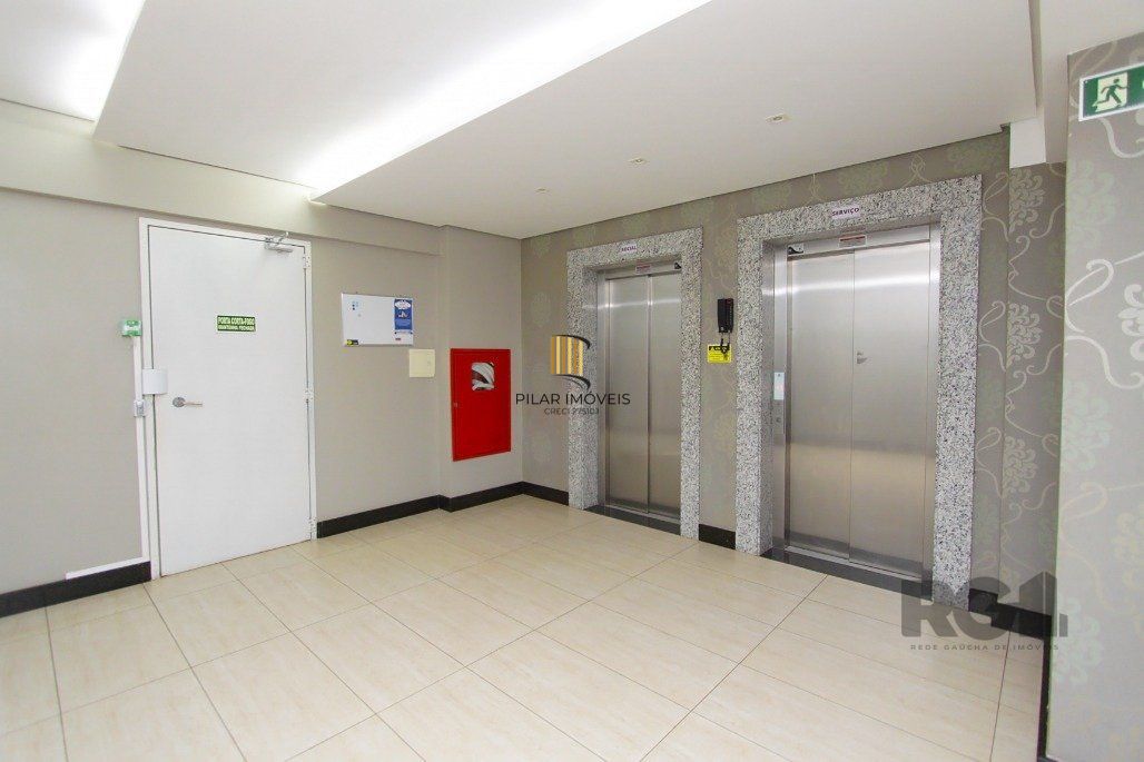 Apartamento Para Comprar no bairro Jardim Botânico com 2 quartos (1 suíte)