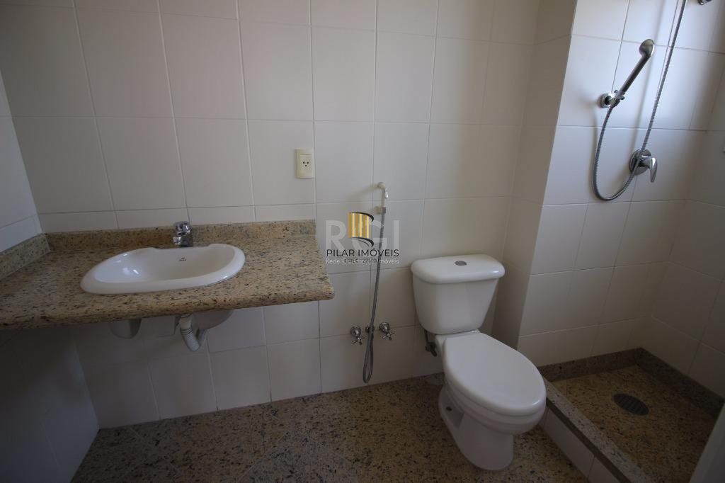 Linda Cobertura com 3 dormitórios para Comprar  com 331 m² - Bela Vista - Porto Alegre/RS