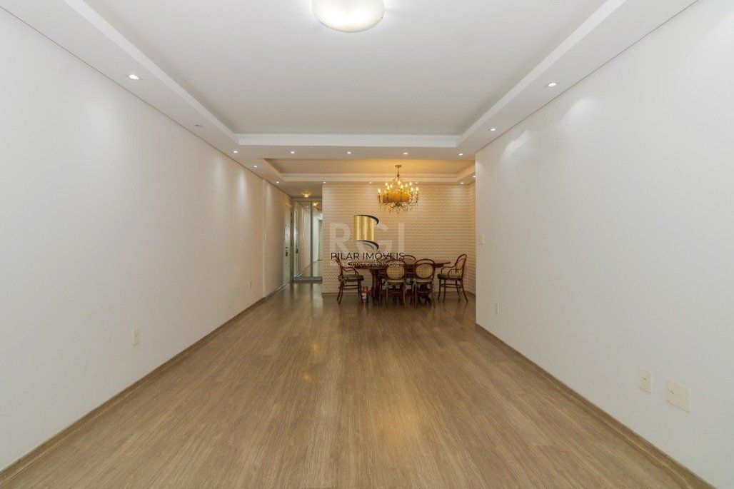 Apartamento de 3 dormitórios Para comprar no bairro Cristo Redentor