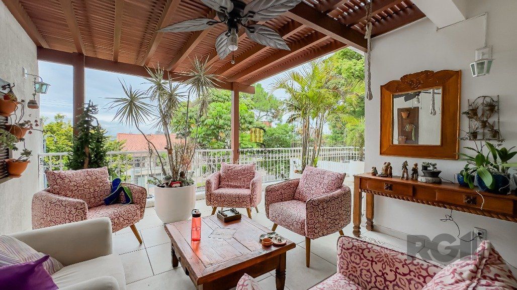 CASA CHACARA DAS PEDRAS,  4 QUARTOS, VENDE , 630 METROS