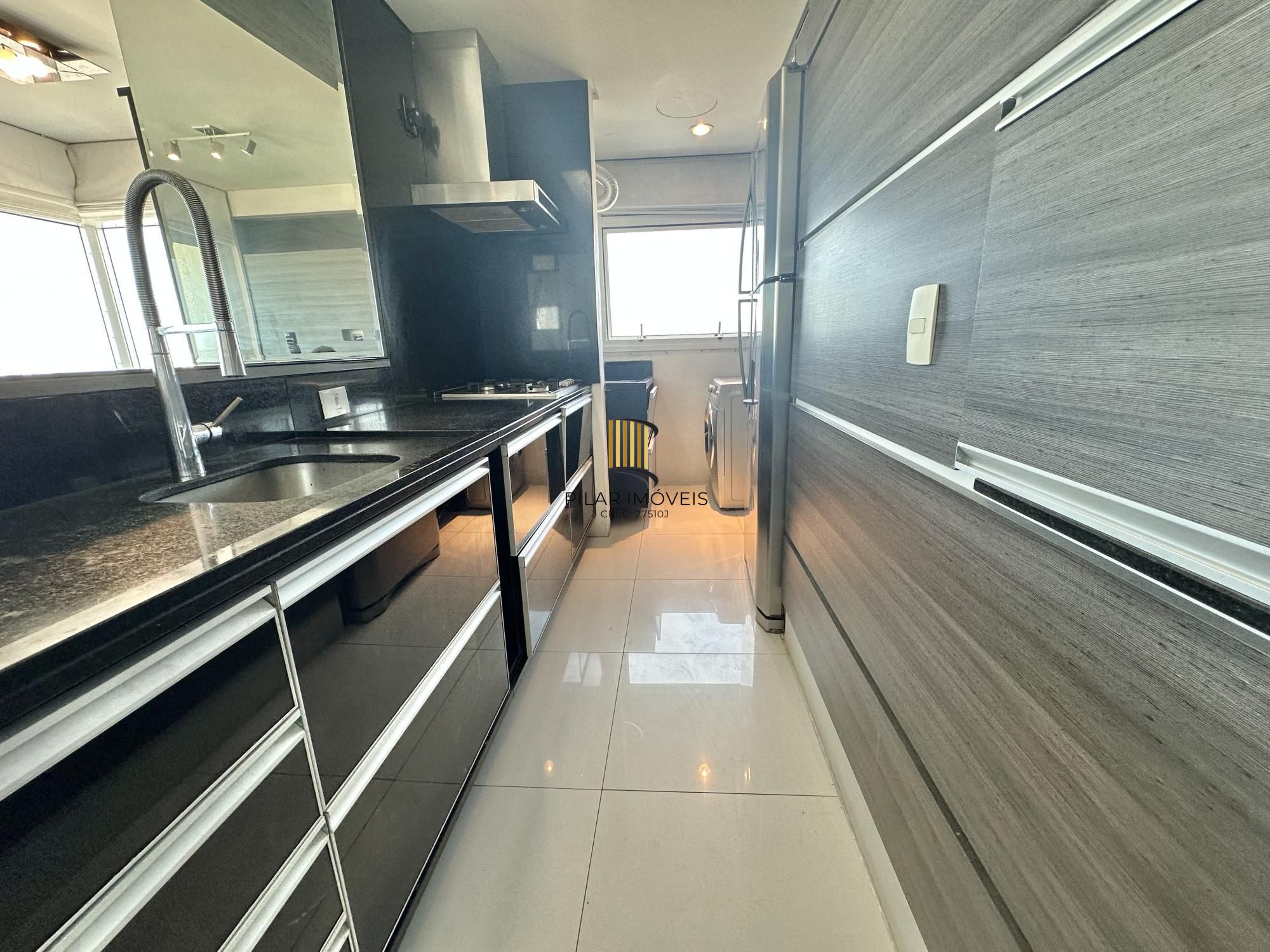 Apartamento 2 Dormitórios para comprar no Parigi Residence Bairro Três Figueiras