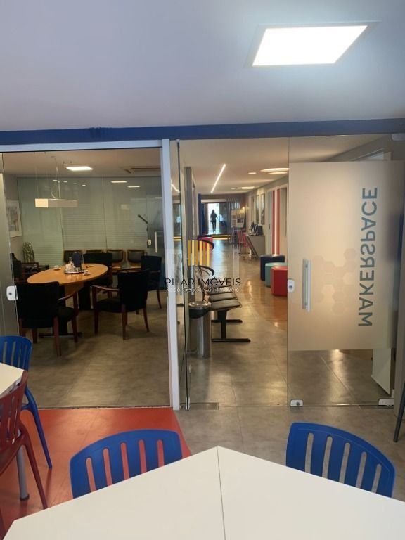 Prédio Para Comprar , 3300 m² por R$ 14.000.000,00 - Centro - Porto Alegre/RS