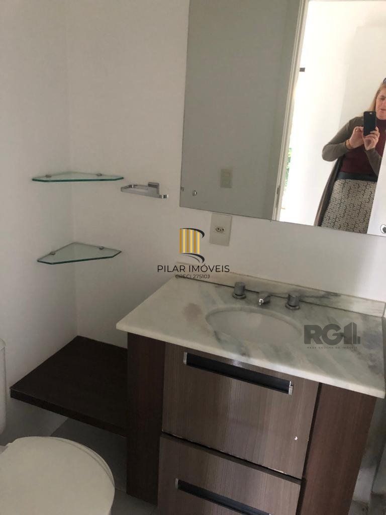 vende Apartamento Garden semi- mobiliado, com 114m², R$589.000,00, 3 dormitórios, 1 suíte, com pátio,1 box