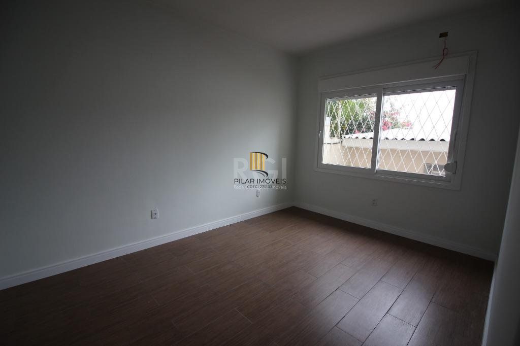 Casa com 3 Dormitórios Para comprar  250 m² - Petrópolis - Porto Alegre/R