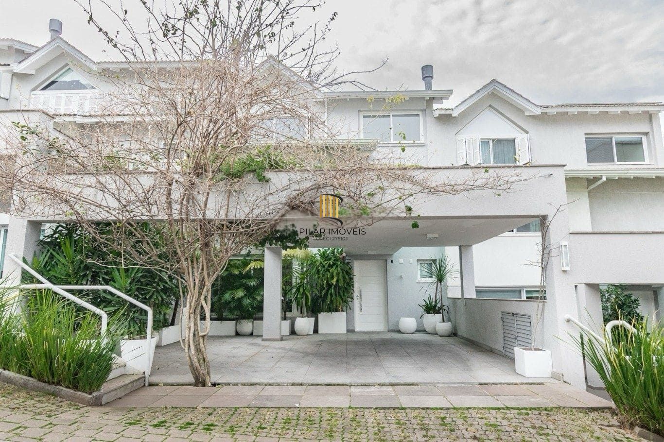 Casa de Condomínio no Três Figueiras