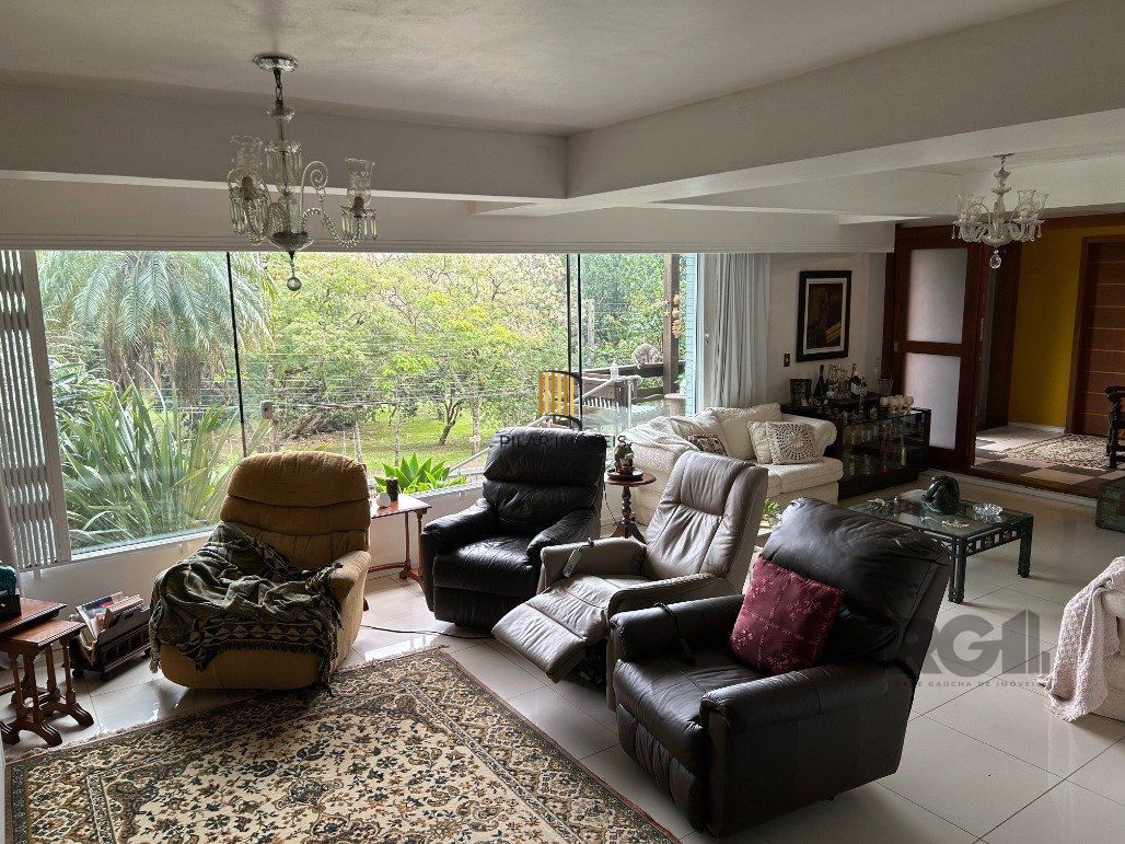 Casa à venda 600m² por R$1.250.000,00