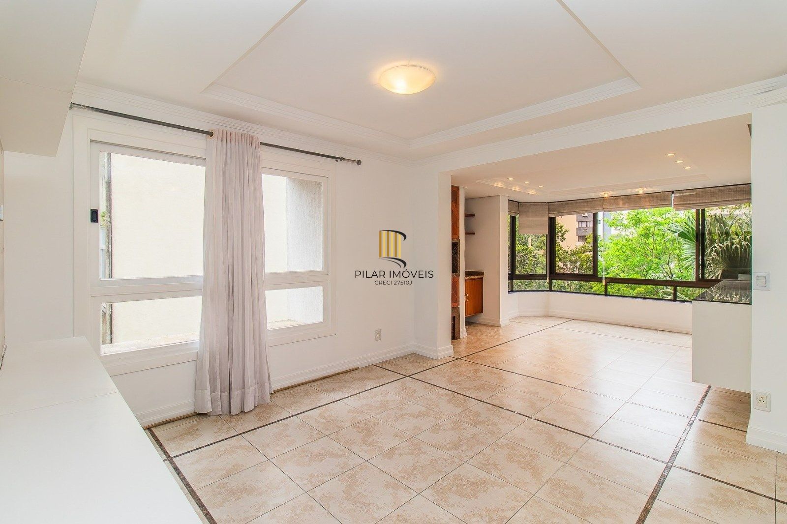 Apartamento com 118m² e 3 dormitórios, 1 suíte, 2 vagas no bairro Higienópolis