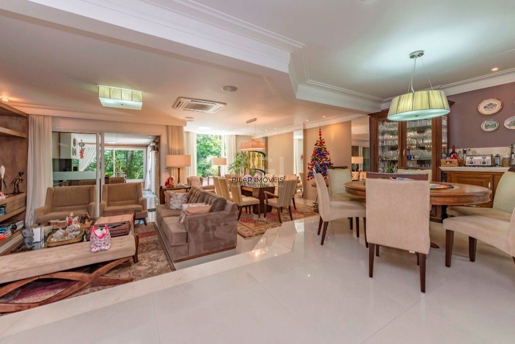 Casa para comprar Com 4 dormitórios , 431 m²- Três Figueiras - Porto Alegre/RS