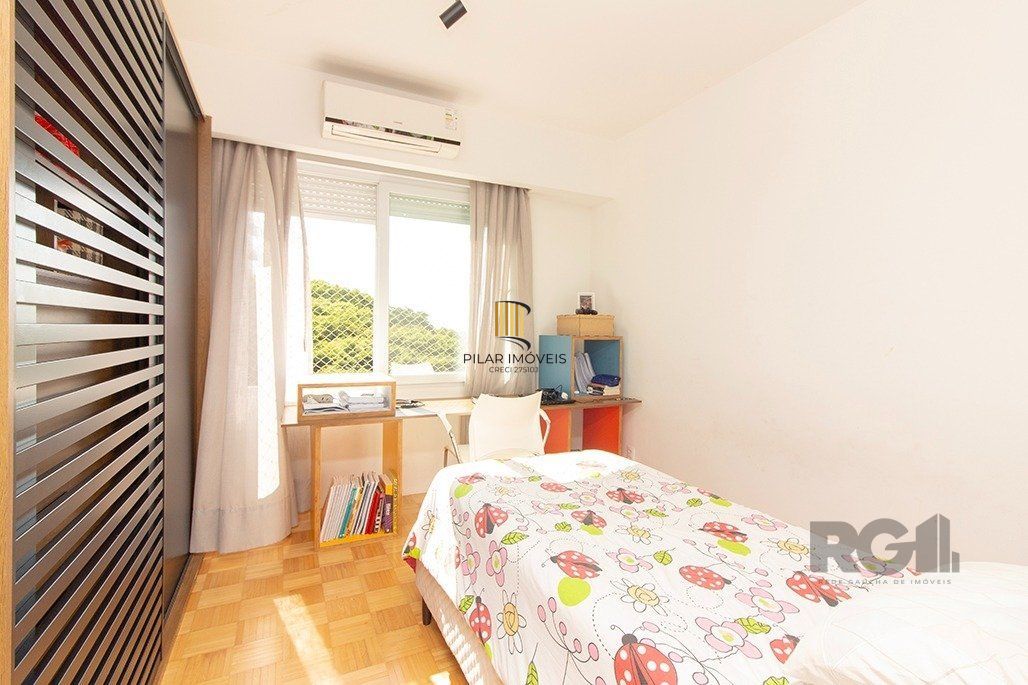 Apartamento para comprar com  3 suítes no Bairro Moinhos de Vento