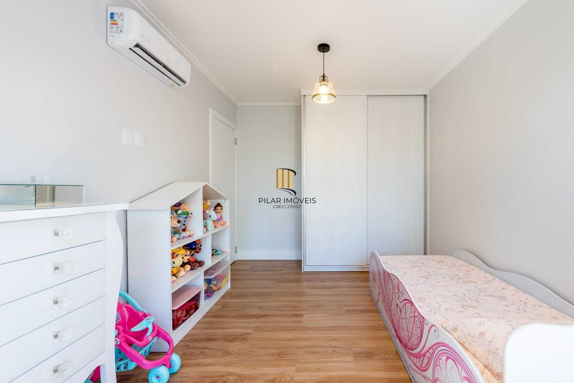 Apartamento de 3 dormitórios no bairro Mont'Serrat