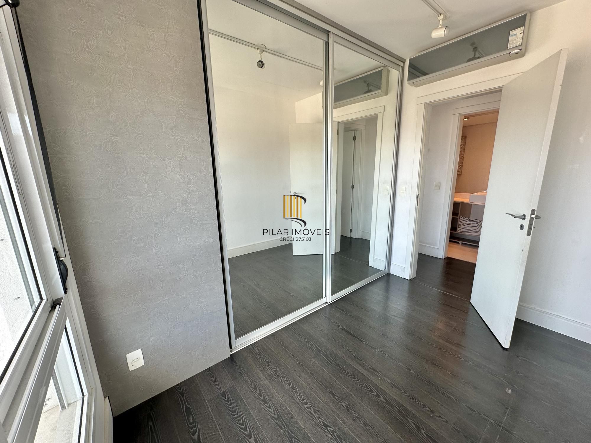 Apartamento 2 Dormitórios para comprar no Parigi Residence Bairro Três Figueiras