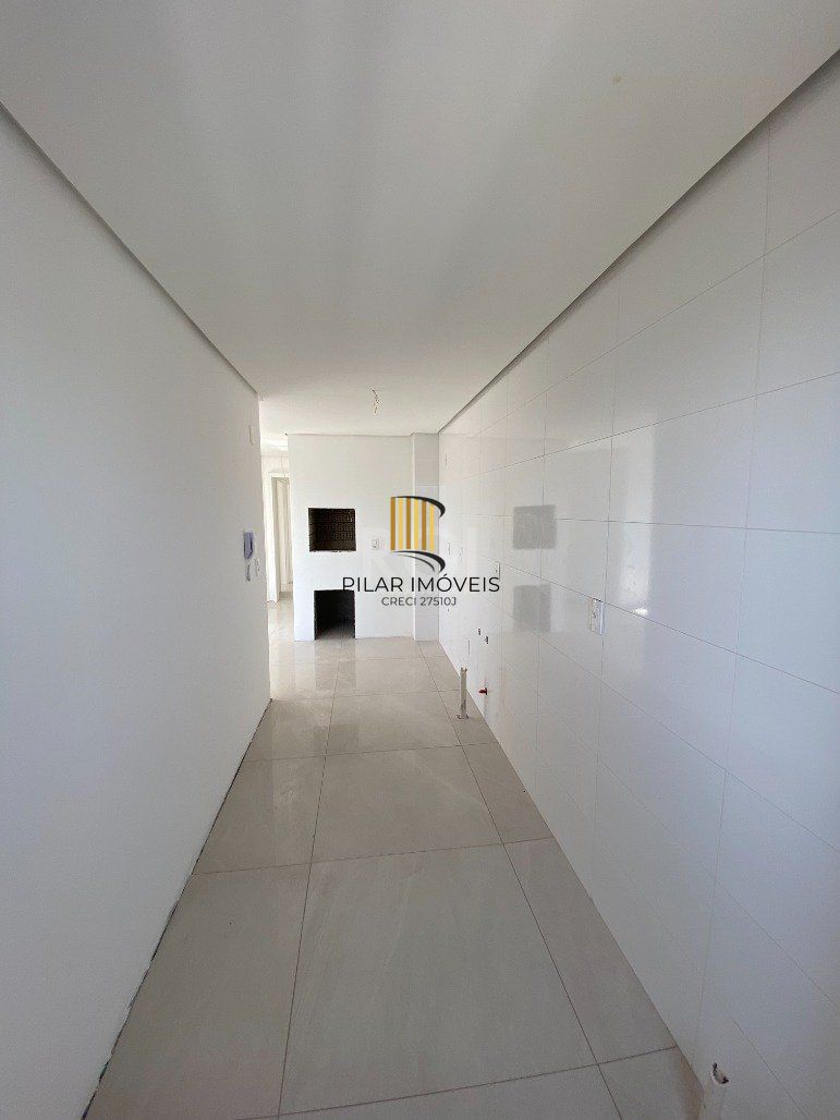 Apartamento Para Comprar no Bairro Jardim Botânico com 3 quartos (1 suíte)