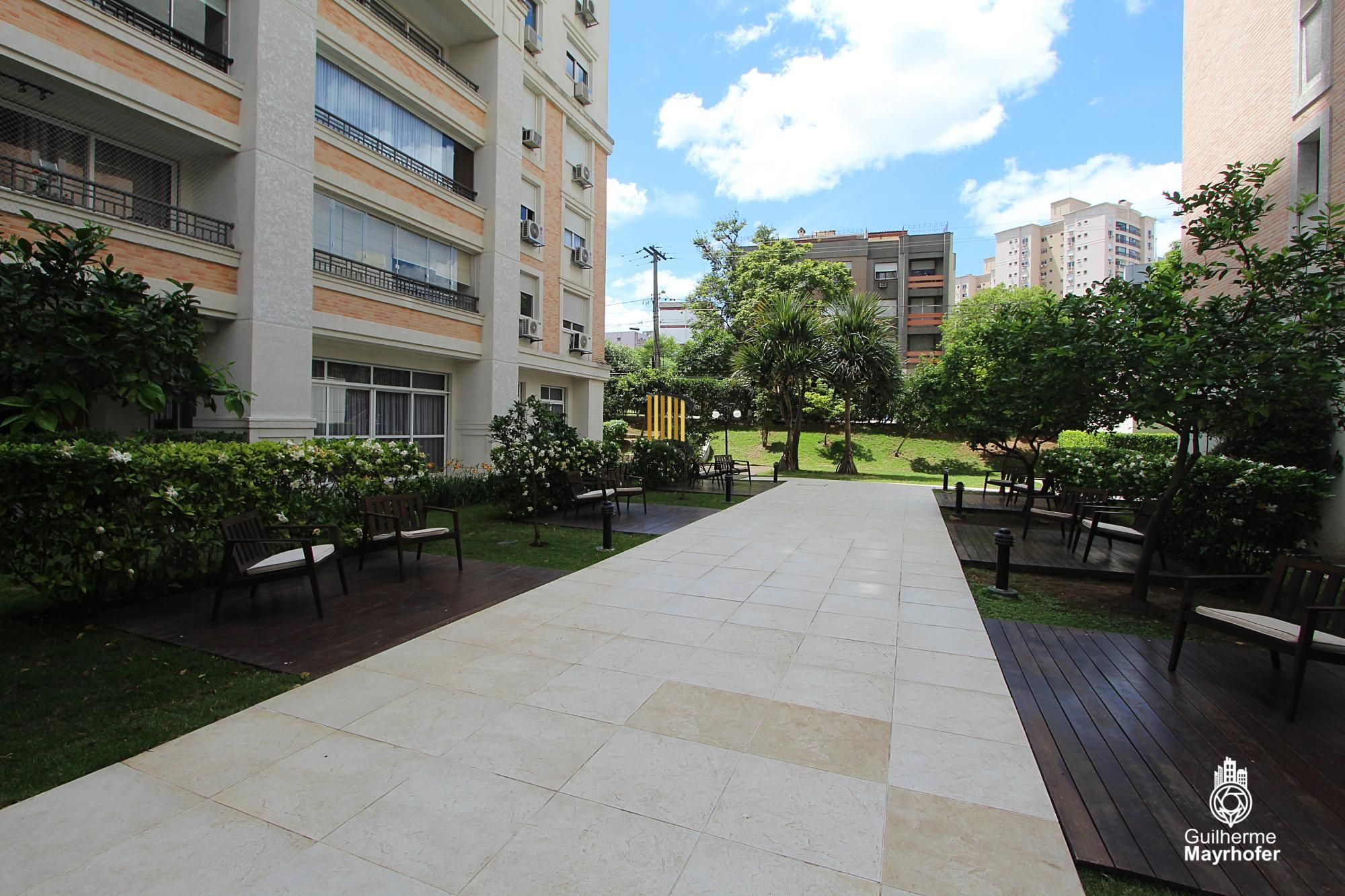 Excelente apartamento a venda com 2 dormitórios no bairro Passo d areia.