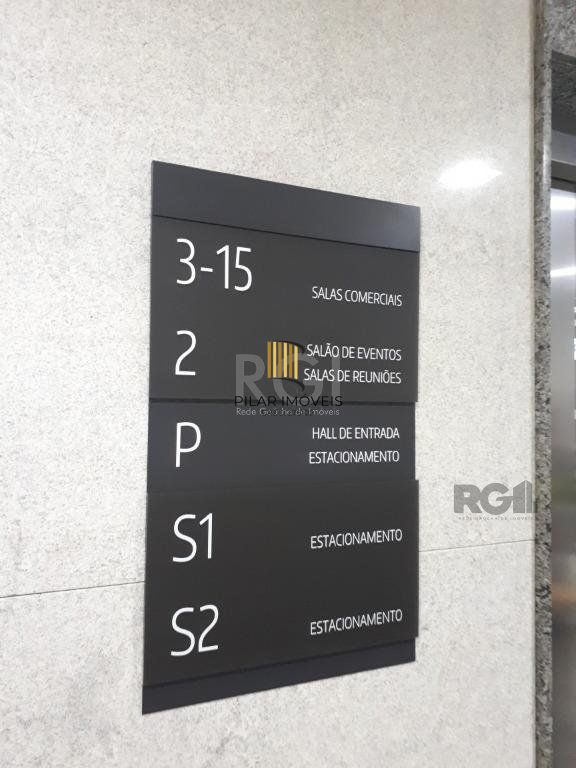 Ótima sala finamente mobiliada para Comprar no bairro Petrópolis - Porto Alegre