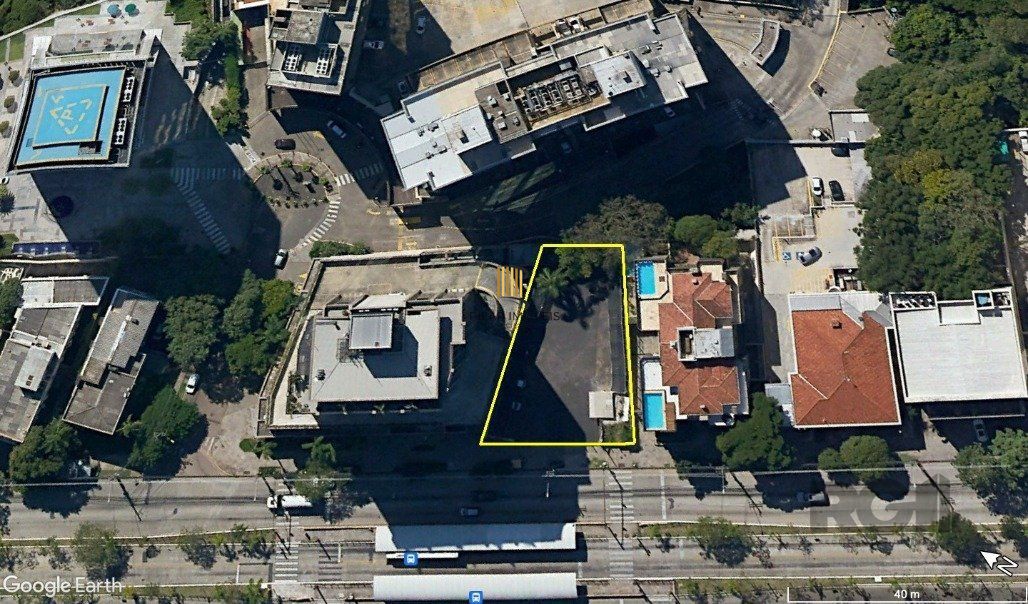 Terreno comercial para  Comprar no Bairro Auxiliadora, Porto Alegre.