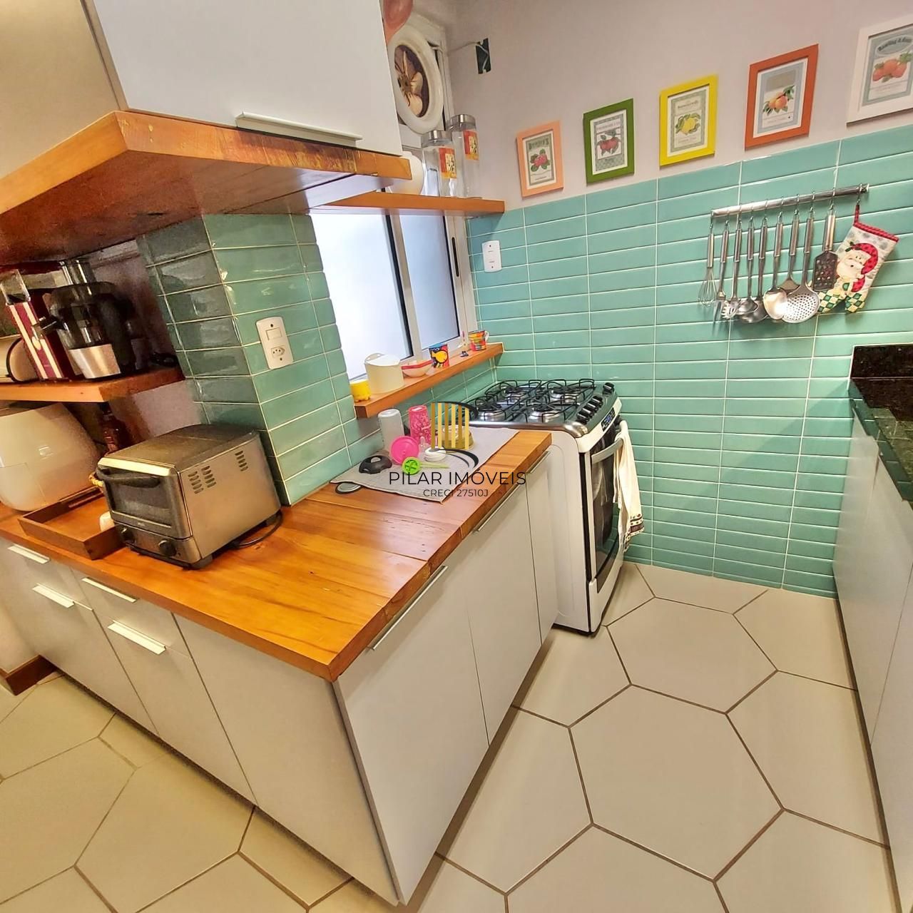 Excelente apartamento a venda semi mobiliado  no bairro Rio Branco.