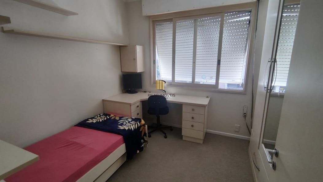 AP, 3 dormitórios, 1 suíte, 3 banheiros, box coberto, frente colégio Militar