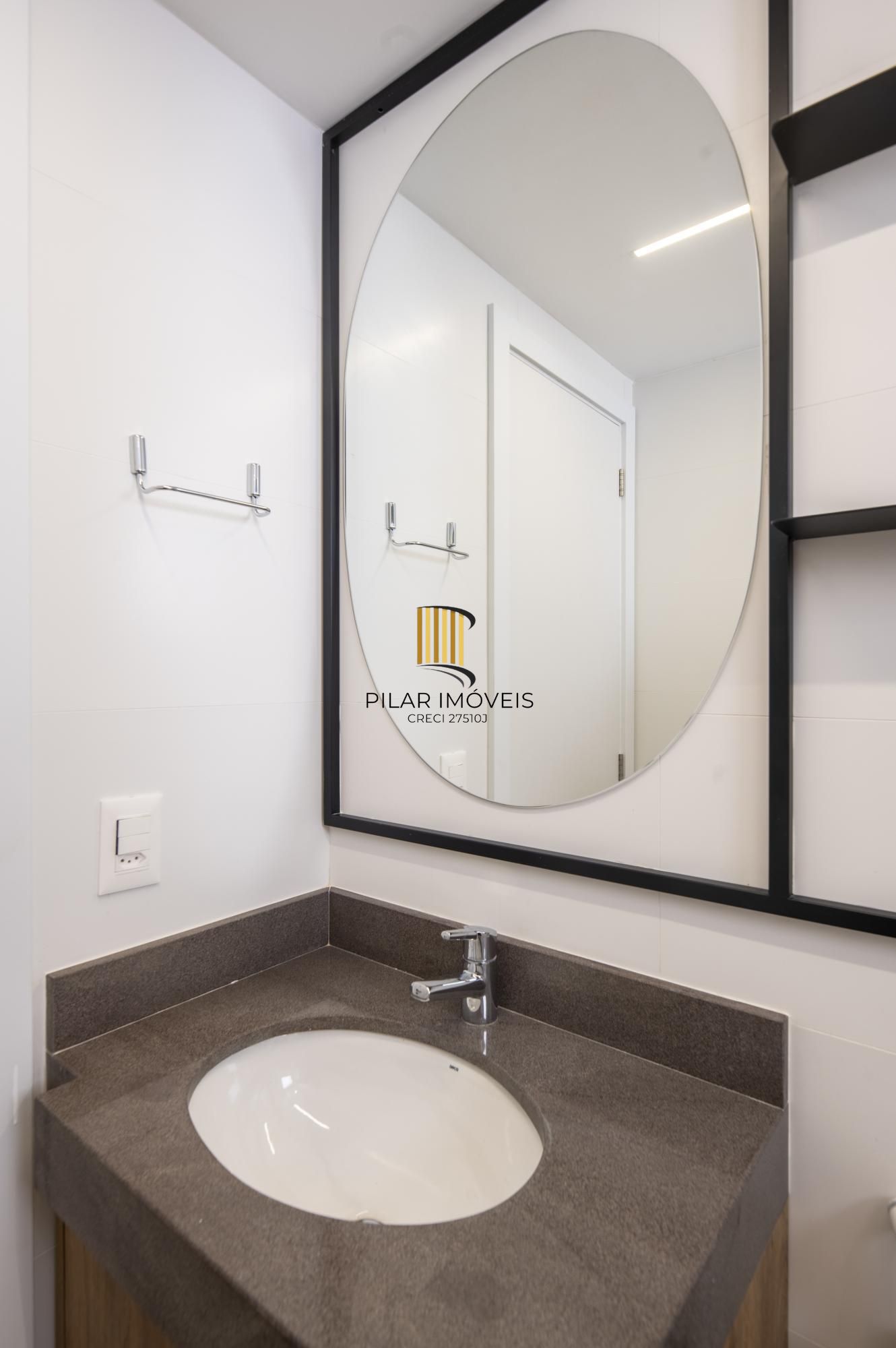 Apartamento com 67m², 2 quartos, 1 suíte, 1 vaga, no bairro Petrópolis em Porto Alegre