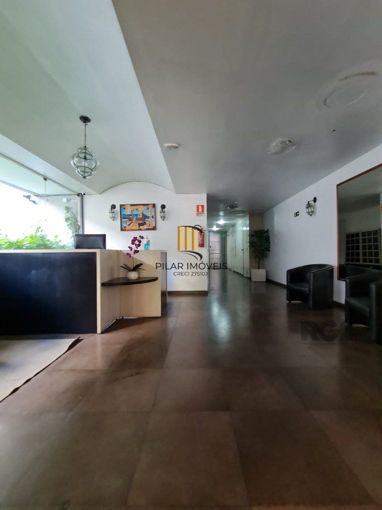 Amplo Apartamento 3 Dormitórios para comprar - Porto Alegre