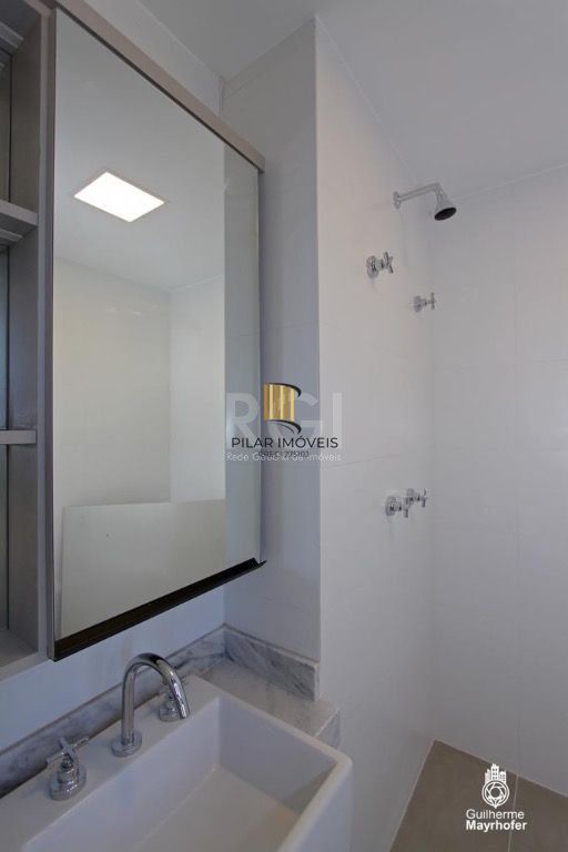 Apartamento no Anita Residence  com 2 dormitórios para comprar, 70 m² - Mont'Serrat - Porto Alegre/RS