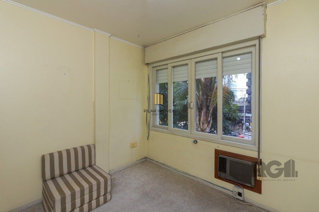 Apartamento à venda,  3 dormitórios, 1 vaga de garagem, no Bairro Auxiliadora
