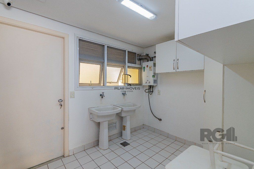 Casa para Comprar no Condomínio Pier 39, bairro Pedra Redonda