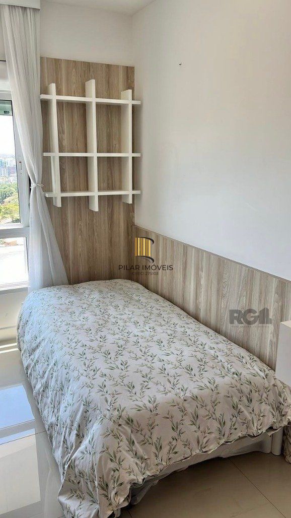 Lindo apartamento para Comprar com 2 dormitórios , mobiliado, no Bairro Três Figueiras