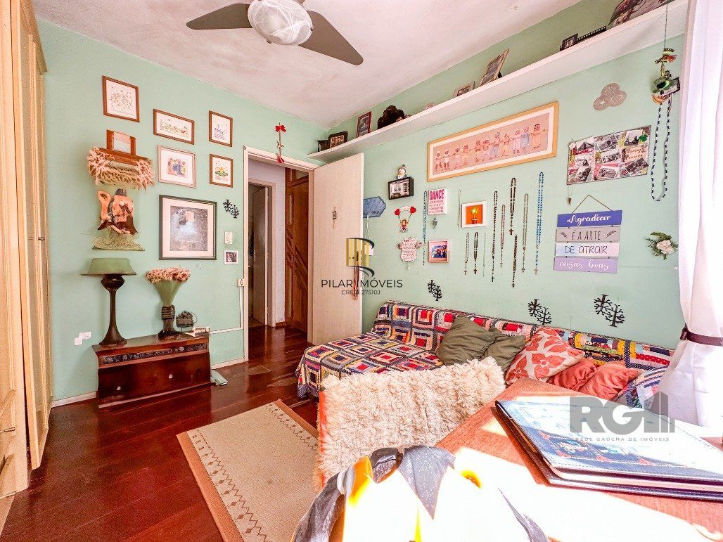 Apartamento Garden para comprar no Bairro Petrópolis! Um verdadeiro refúgio!