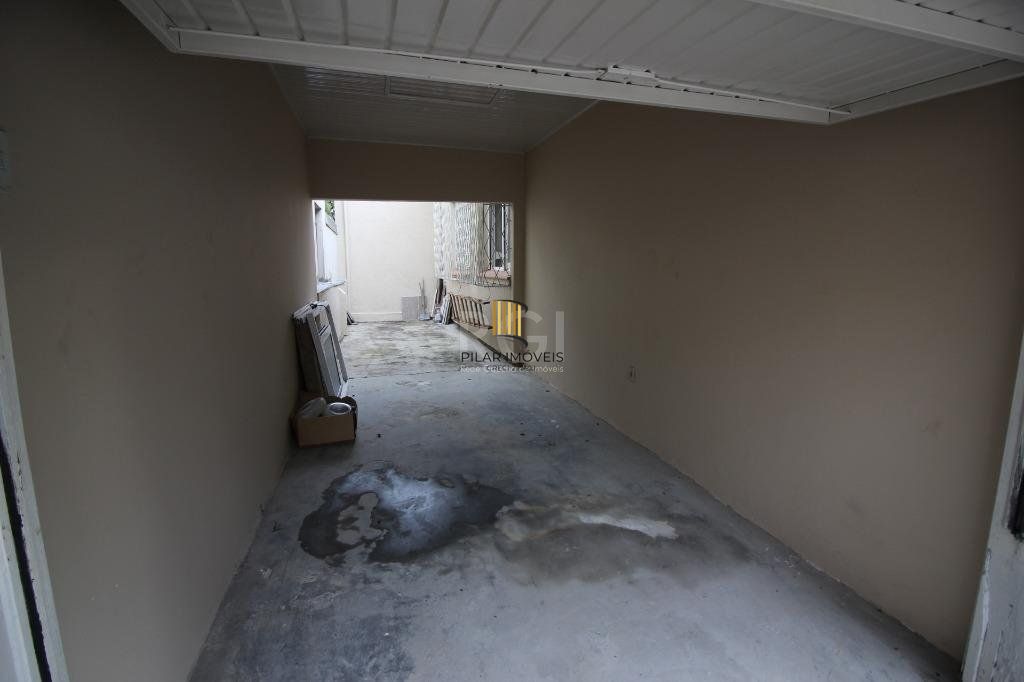 Casa com 3 Dormitórios Para comprar  250 m² - Petrópolis - Porto Alegre/R