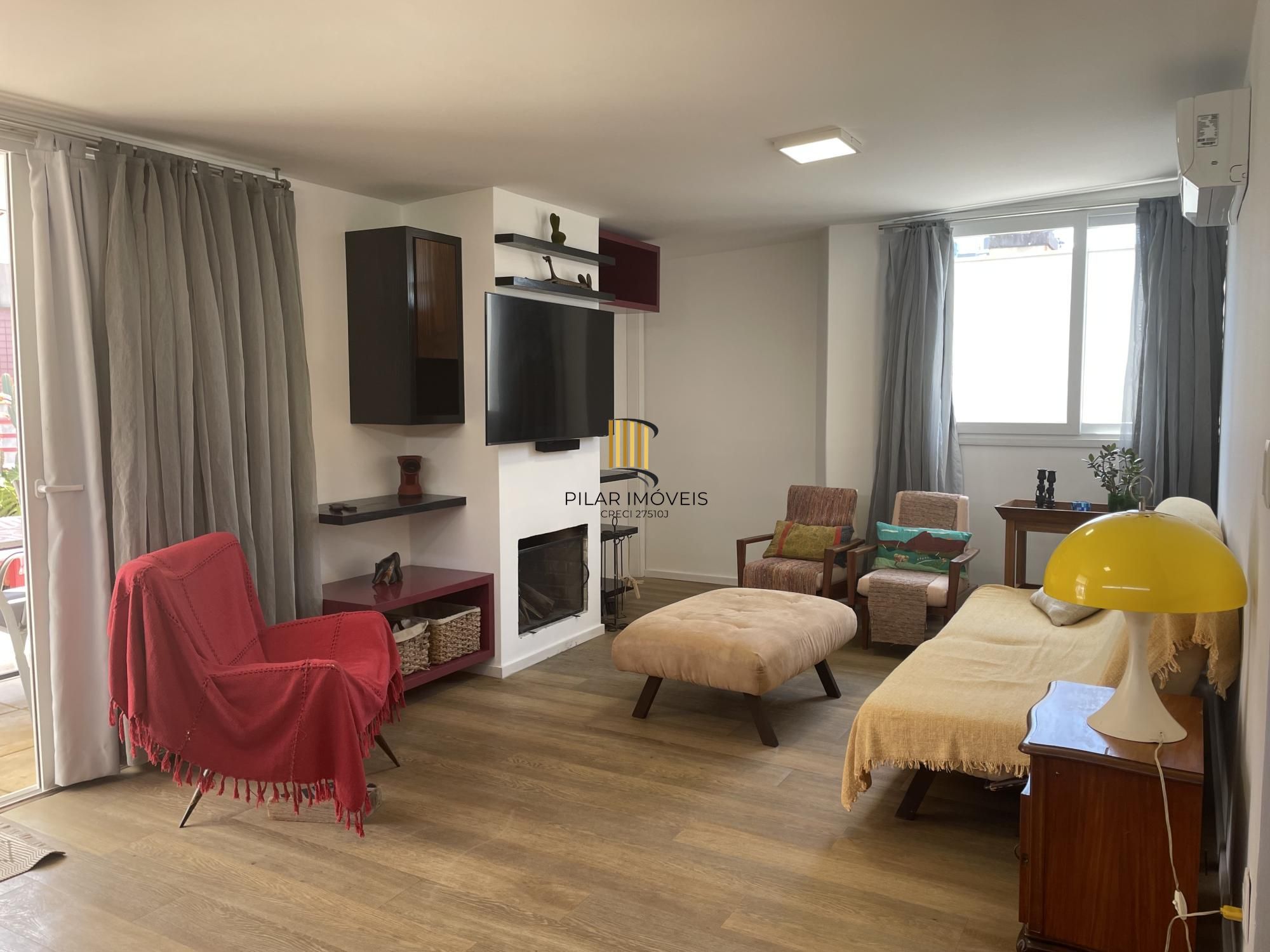 Cobertura Mobiliada á venda na Amélia Telles