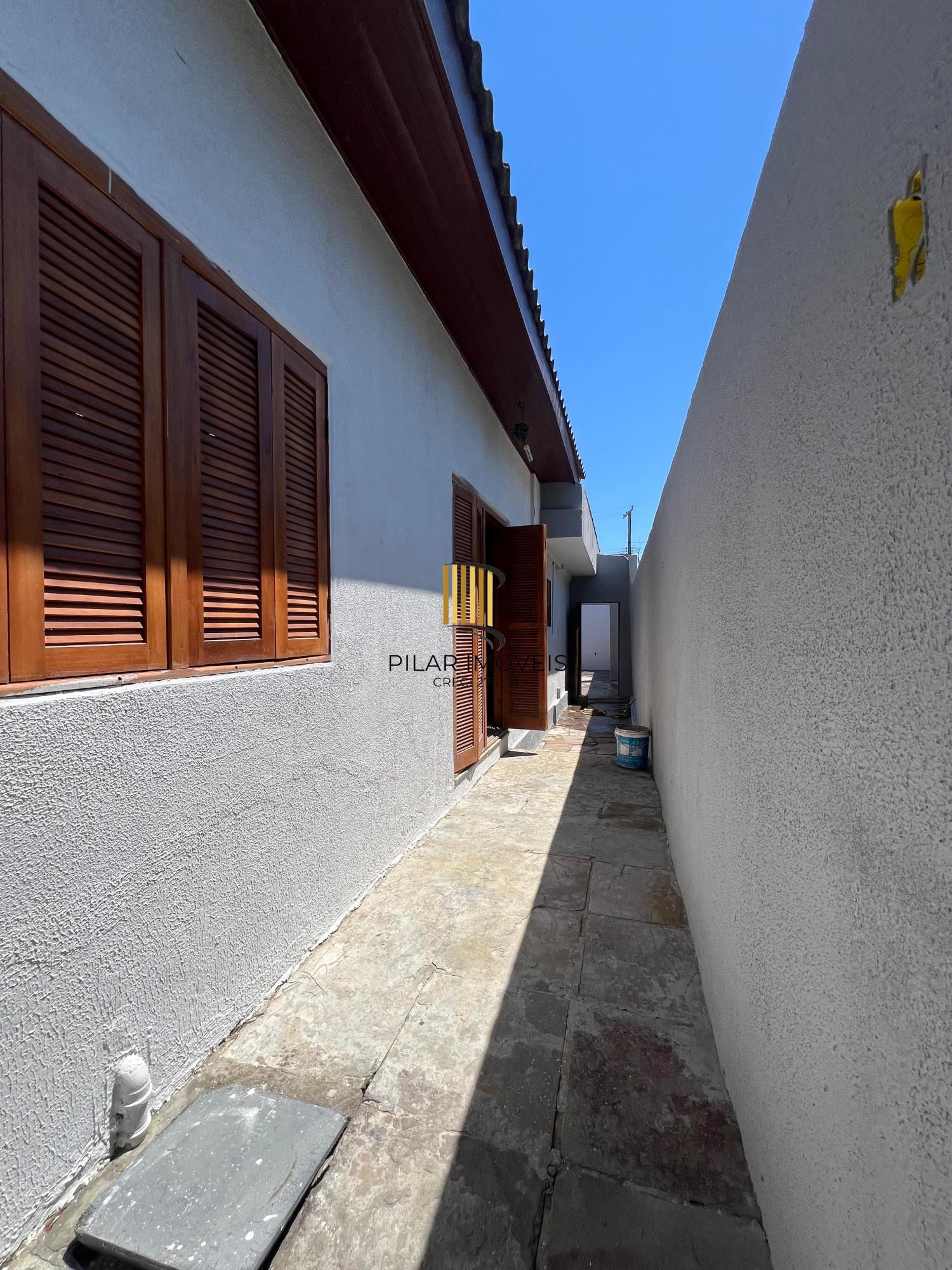 Excelente casa a venda reformada no bairro Ipanema.