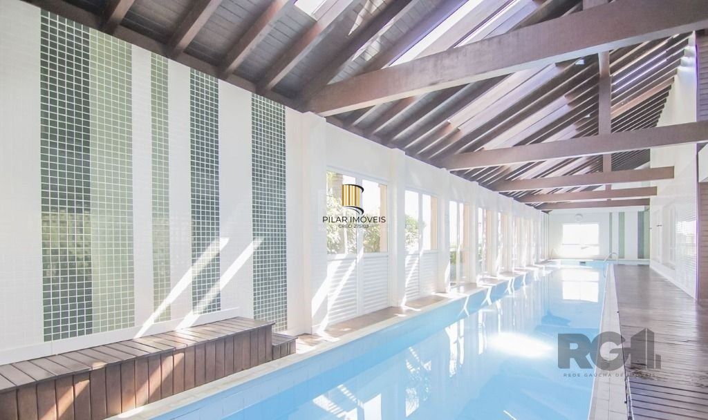 vende exelente casa com 442m² , 4 dormitórios Suíte, garagem para 4 carros