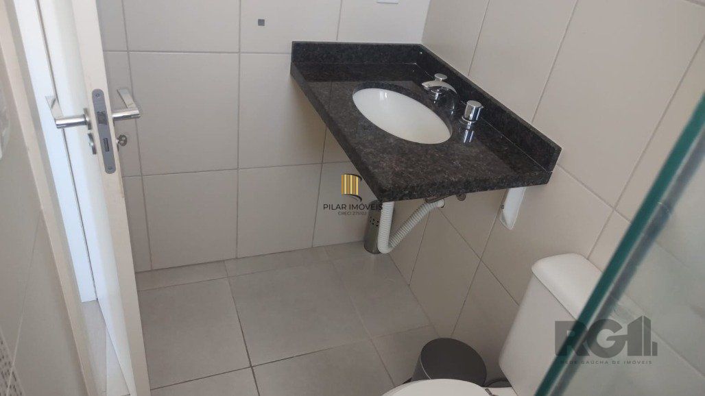 Apartamento com 2 dormitórios à venda,vaga dupla, 69 m² por R$ 450.000,00 - Partenon - Porto Alegre/RS