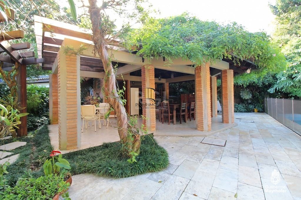 Casa Para comprar com 5 Dormitórios à venda, 420 m²-Cavalhada - Porto Alegre/RS