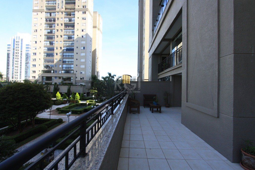 Excelente apartamento no Alize Parc Residence  por R$ 1.890.000,00