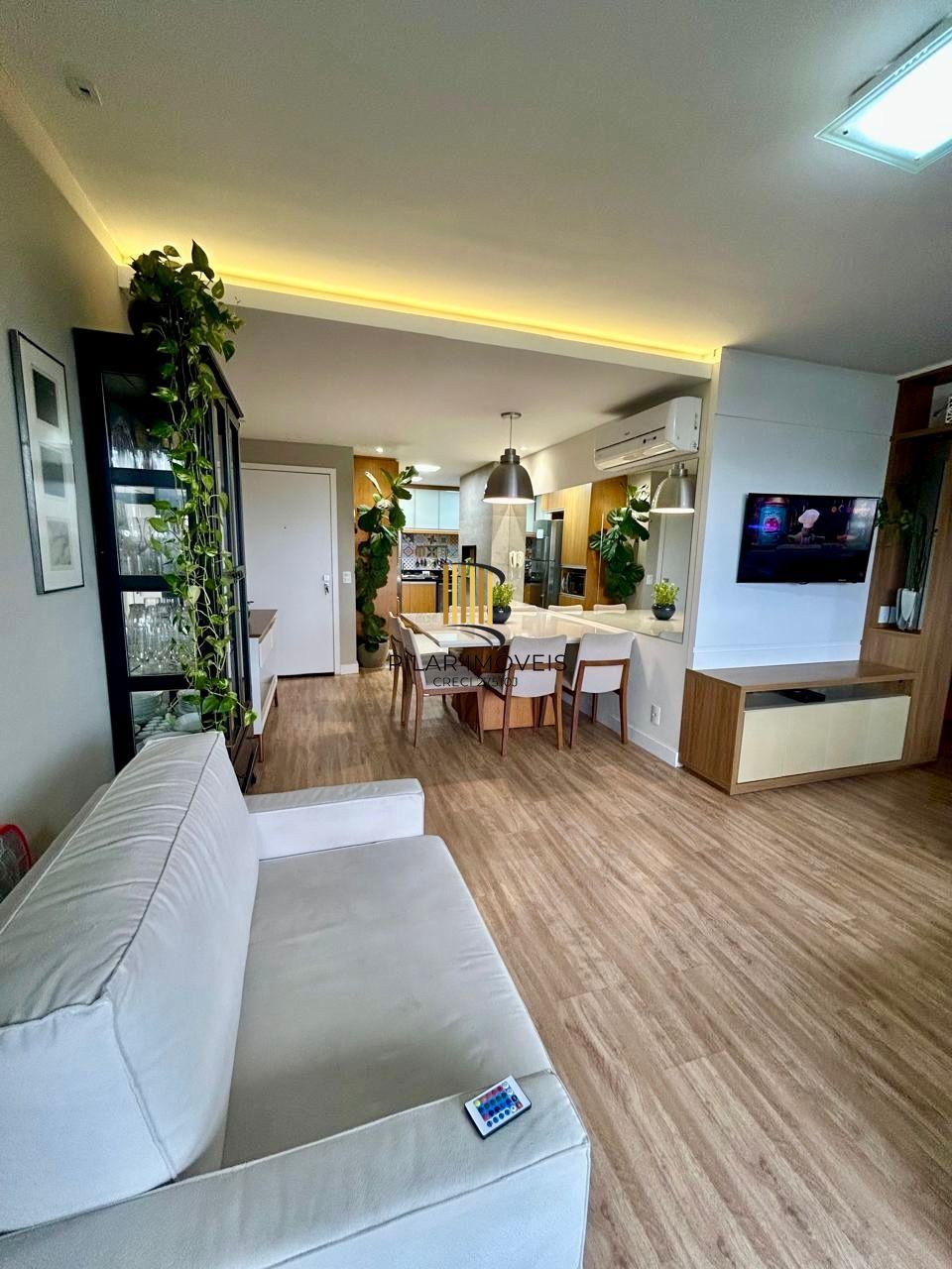 Excelente apartamento mobiliado no bairro Tristeza com 3d para comprar
