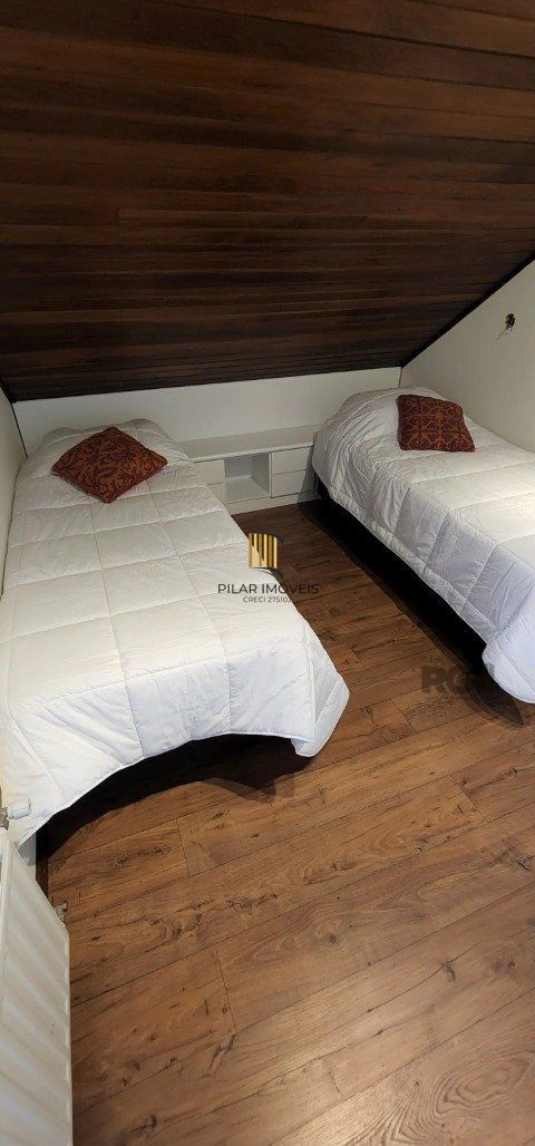 Casa Residencial para Comprar no centro de Gramado