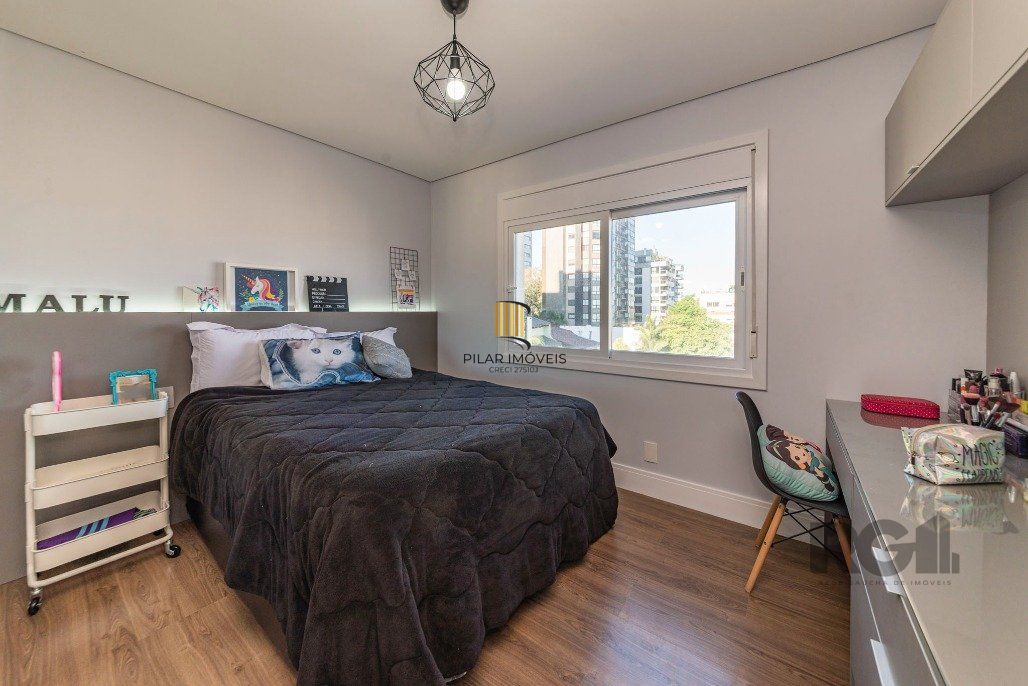 Apartamento para Comprar, impecável  com  4 dorm, sendo 3 suítes e 3 vagas Rio Branco