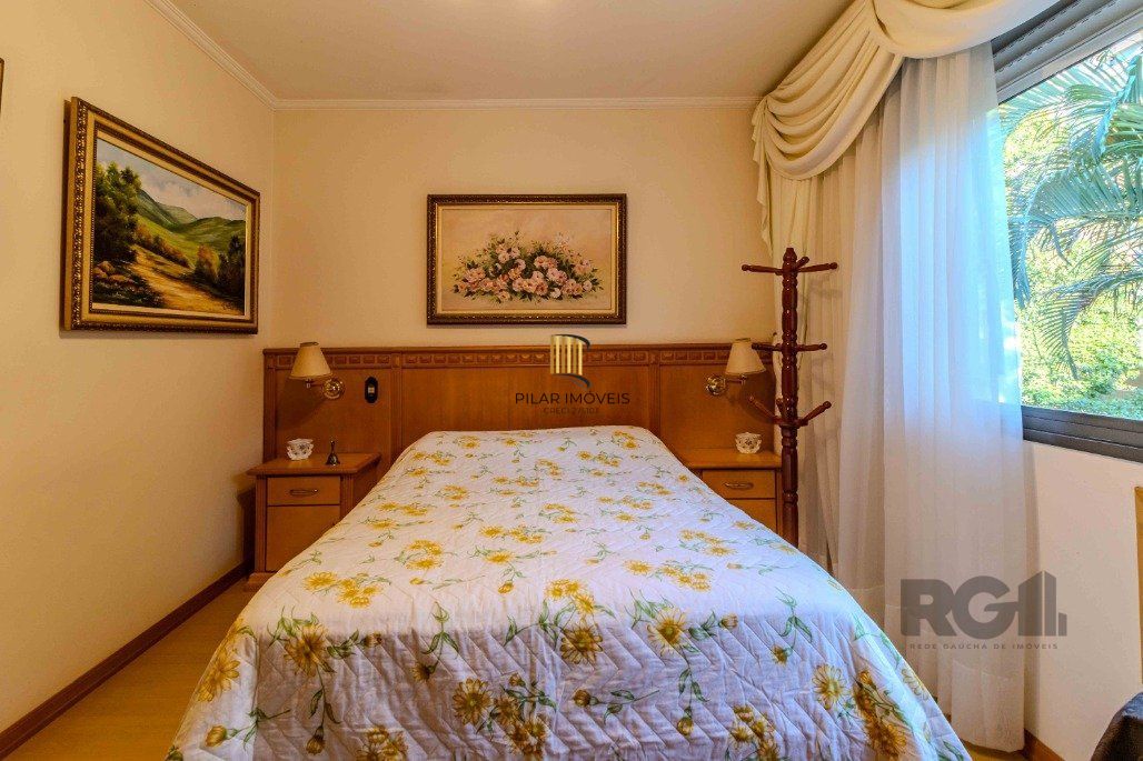 Apartamento 3 dormitórios e 2 vagas no Petrópolis, pertinho da Encol