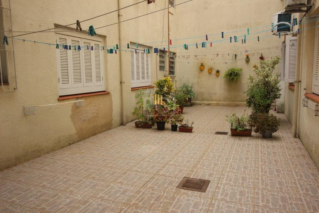 Apartamento para Comprar com  70 m²  - Menino Deus - Porto Alegre/RS