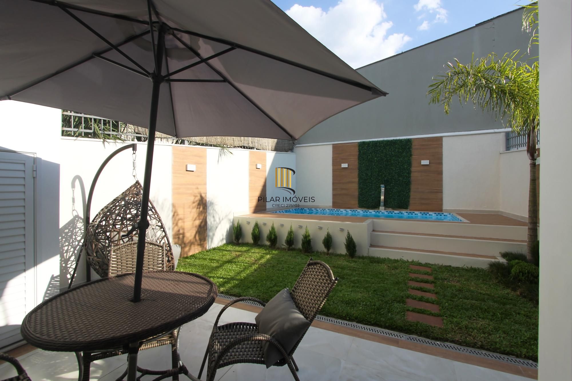 Casa para Comprar com 4 dormitórios, 386 m² - Chácara das Pedras - Porto Alegre