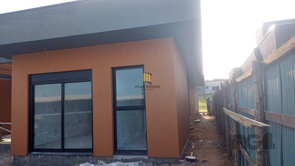 Casa com 3 dormitórios Para comprar Com  246 m² por R$ 1.800.000,00 - Centro - Torres/RS