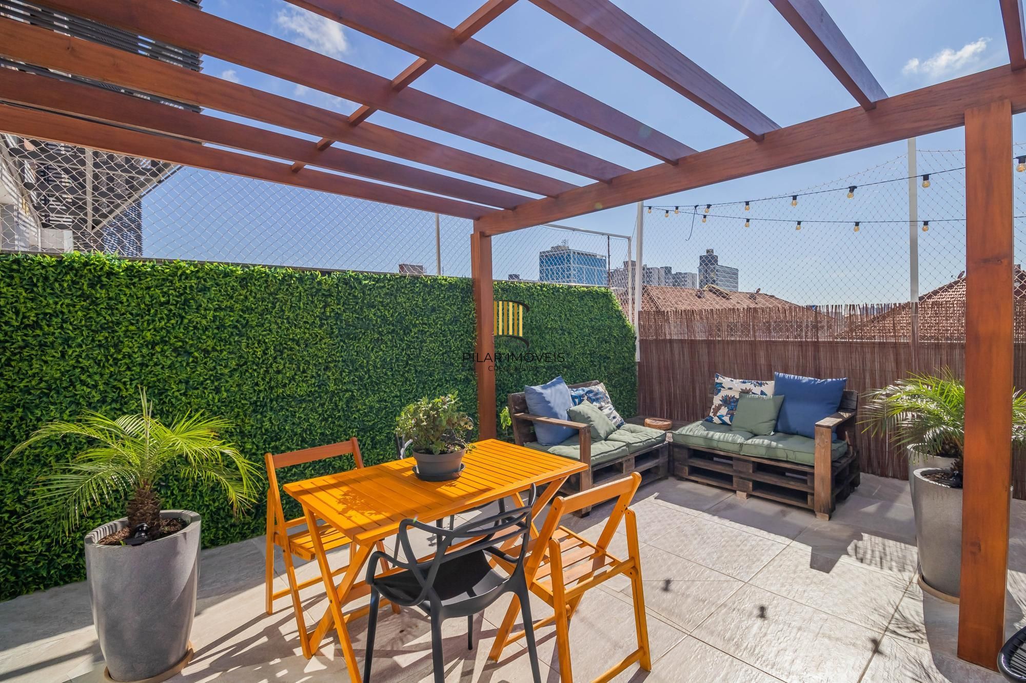 Apartamento garden semi-mobiliado e decorado no bairro Jardim Lindóia