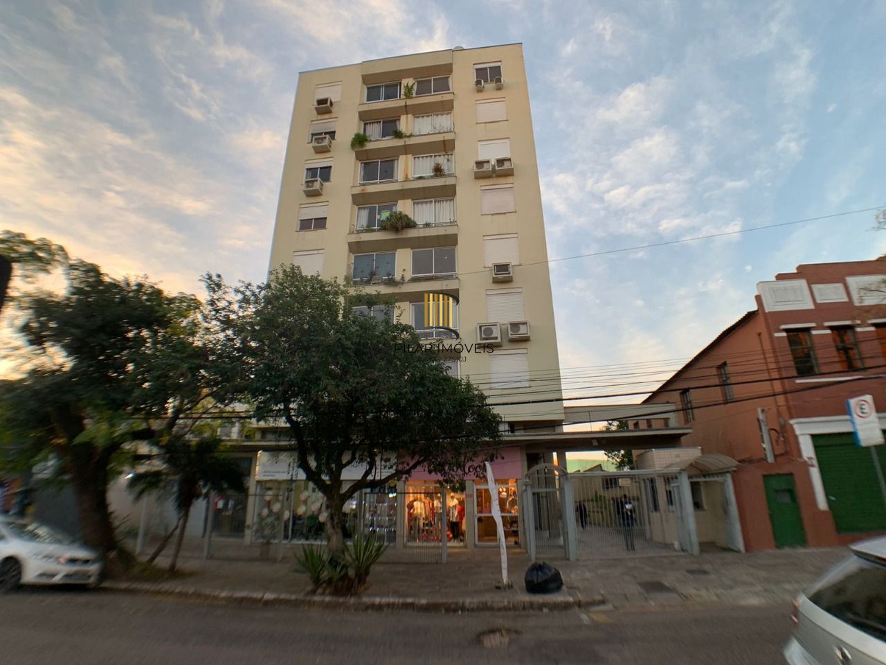Sala Comercial Bairro Menino Deus - Pilar Imóveis
